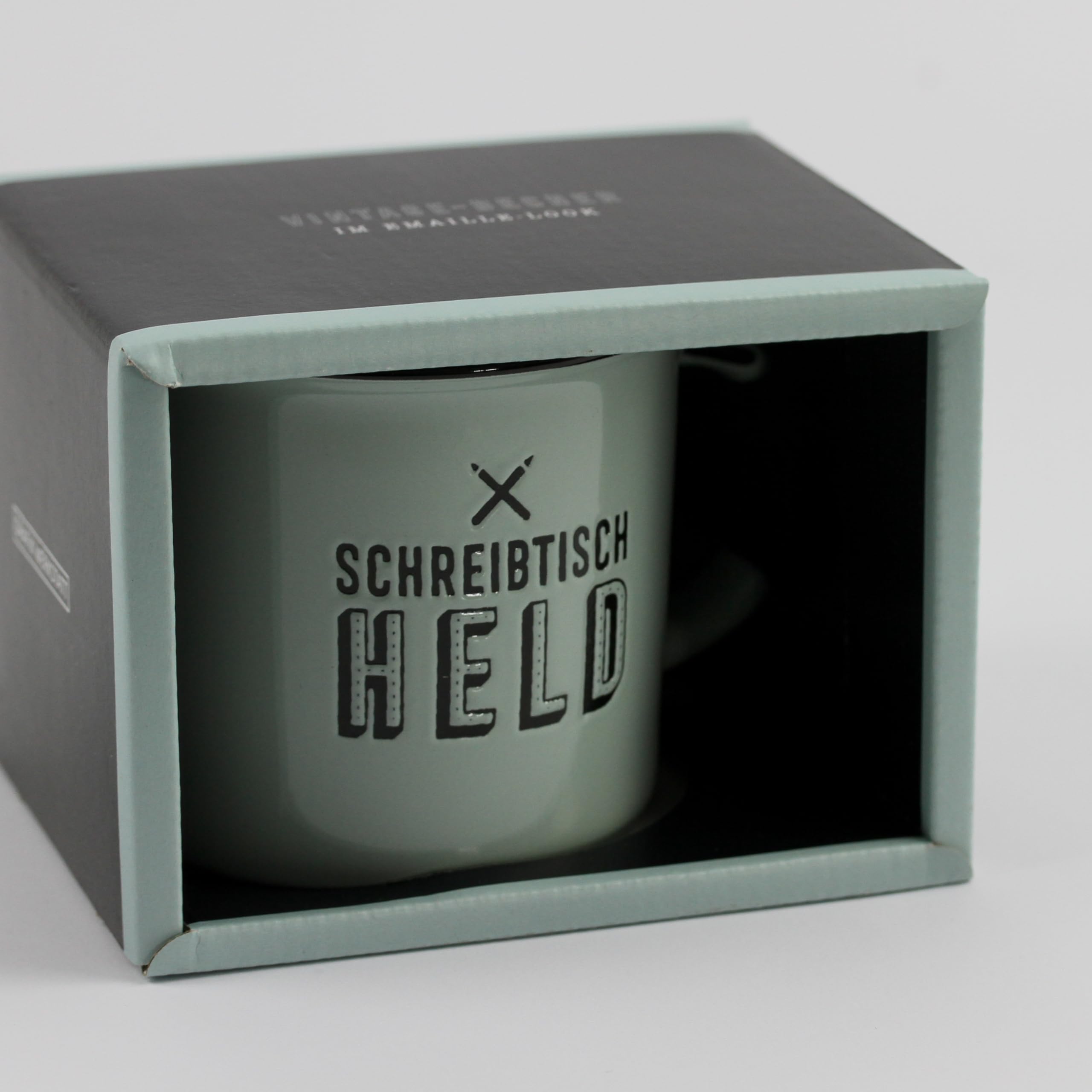 grafik-werkstatt-kaffeetasse-vintage-schreibtischheld-keramikbecher-400-ml image 3
